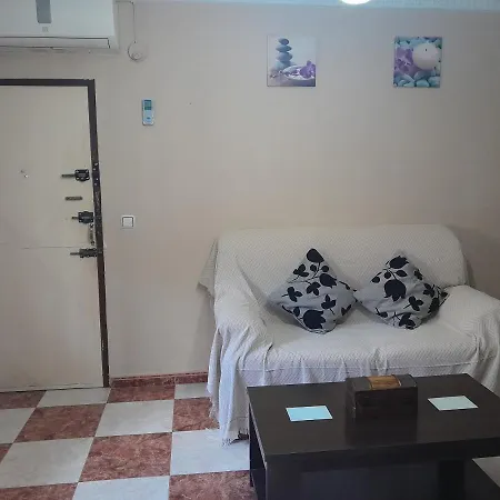 Disfruta De Un Barrio Tranquilo Apartment *