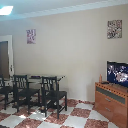 Disfruta De Un Barrio Tranquilo