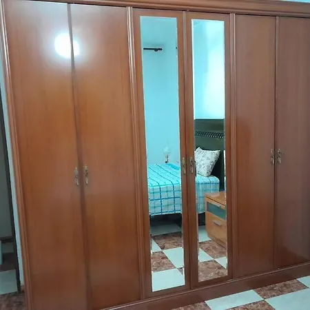 Disfruta De Un Barrio Tranquilo * Alcala de Guadaira