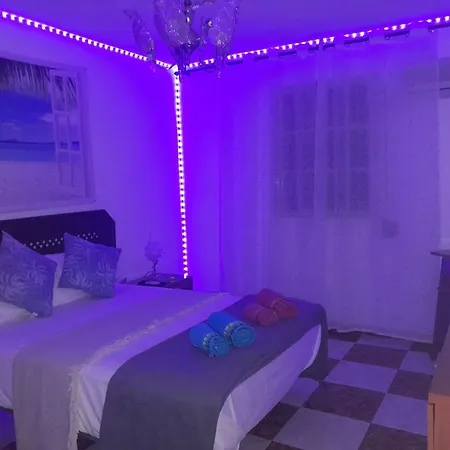 Disfruta De Un Barrio Tranquilo Alcala de Guadaira
